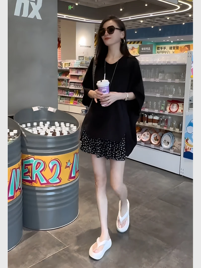 今年流行女装2025新款微胖宽松显瘦休闲时尚波点短裙两件套装裙女