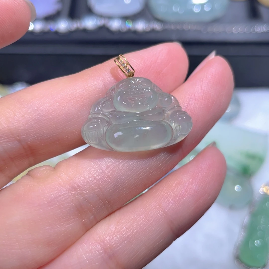 颈饰18K金镶嵌翡翠翡翠