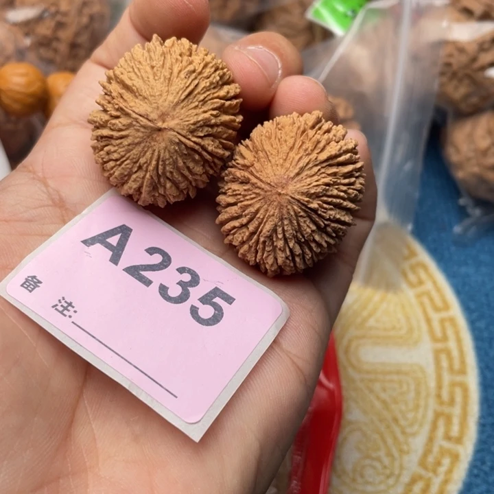 文玩核桃把件核桃