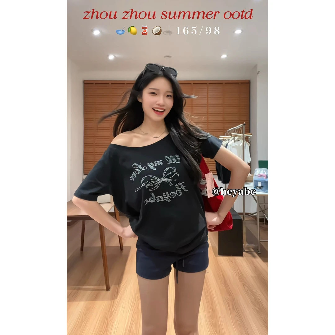孟婆家【星梦蝶结】heyab*黑色蝴蝶结印花斜肩短袖上衣～065