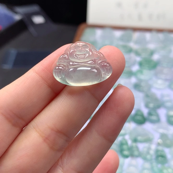 颈饰未镶嵌翡翠高冰晴底佛公