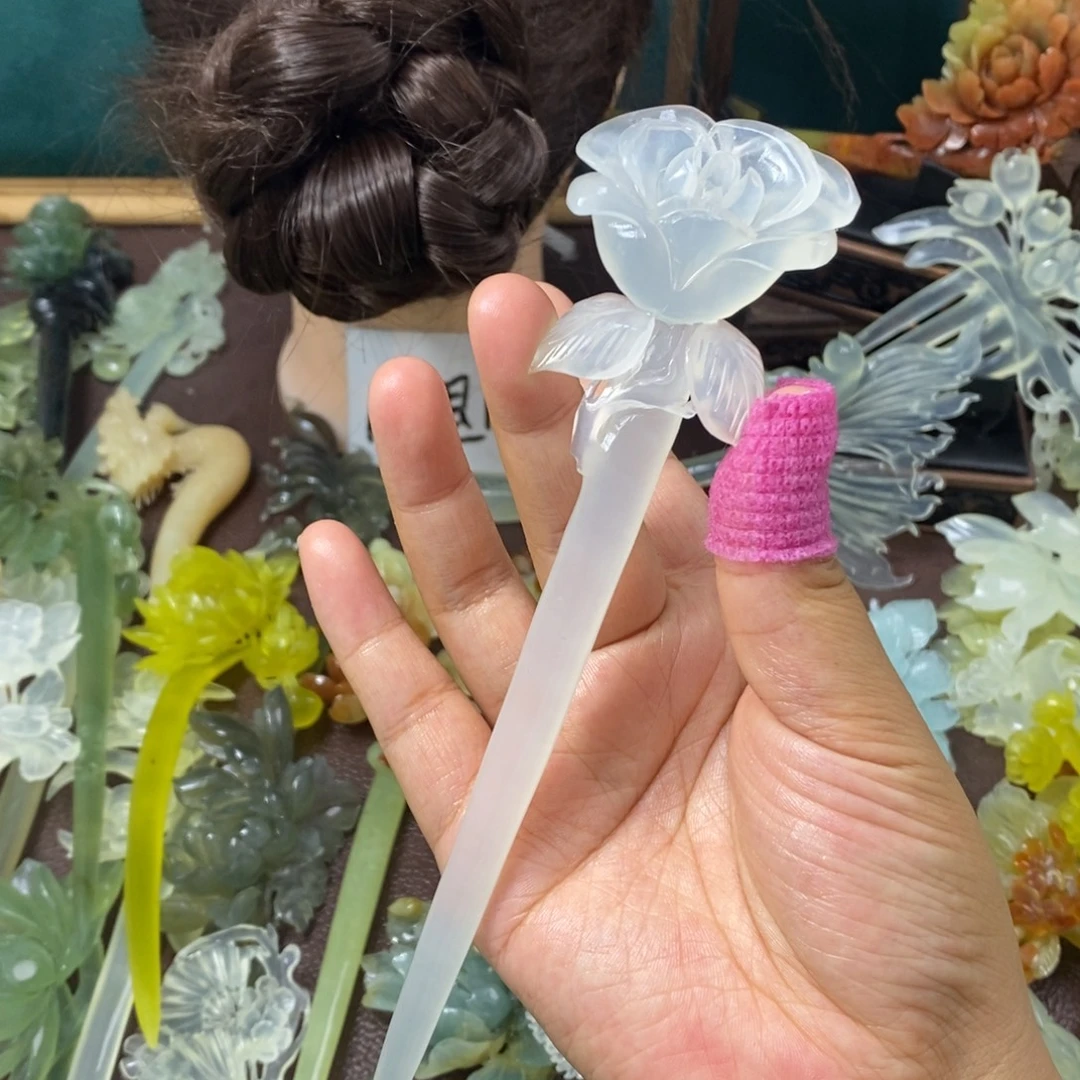 小****蛇纹石玉未镶嵌发饰