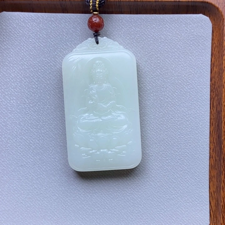 和田玉未镶嵌颈饰清**爱