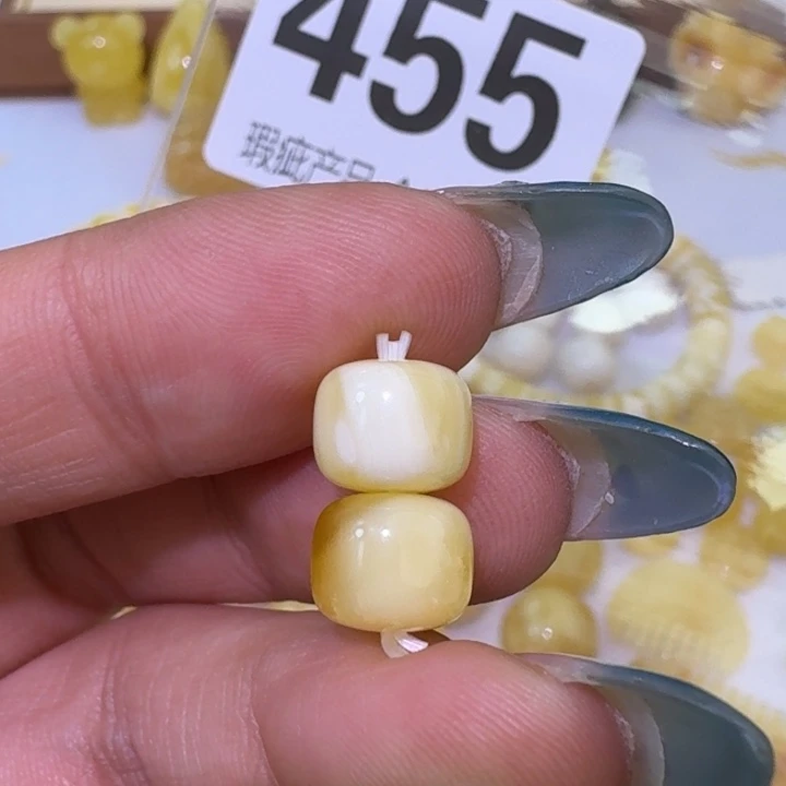 裸石琥珀未镶嵌8.8微瑕