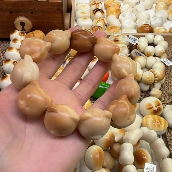 菩提根/象牙果手串11.27.34象牙果老师傅熊头微瑕