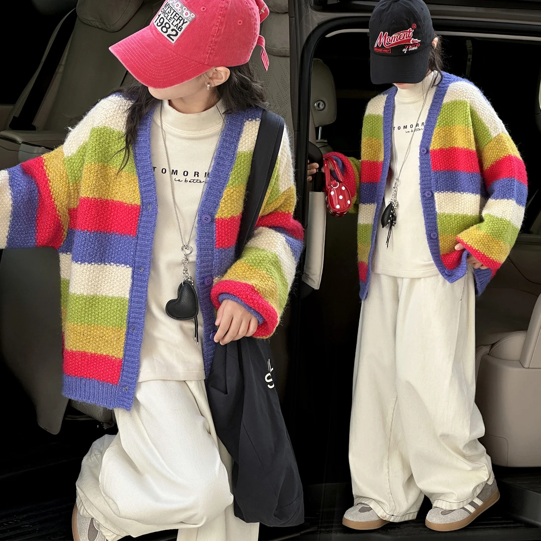 女童秋冬季毛衣2025新款中大童儿童彩虹条纹针织开衫女童秋装外套