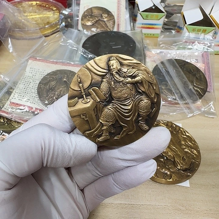其他普通金属武圣铜章一个
