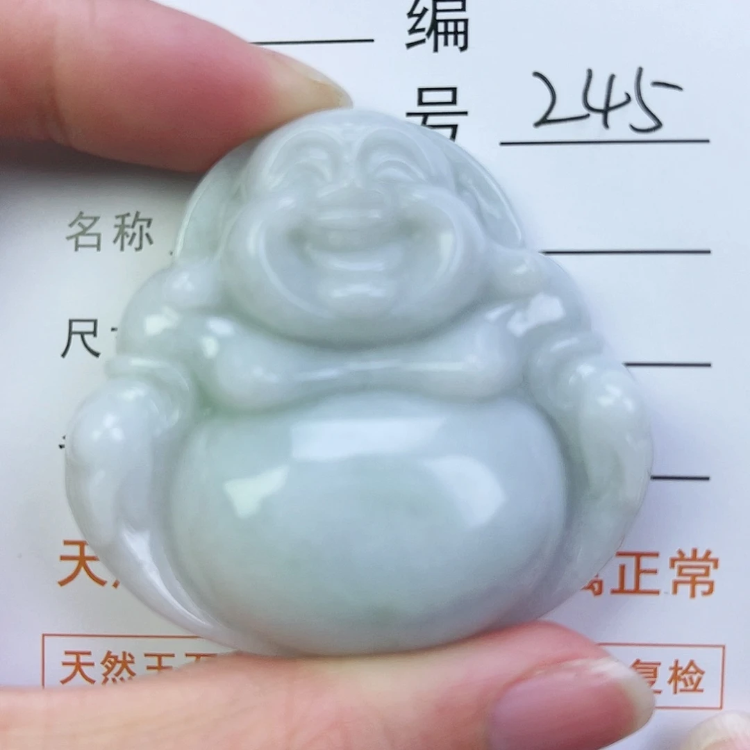 翡翠颈饰未镶嵌佛公