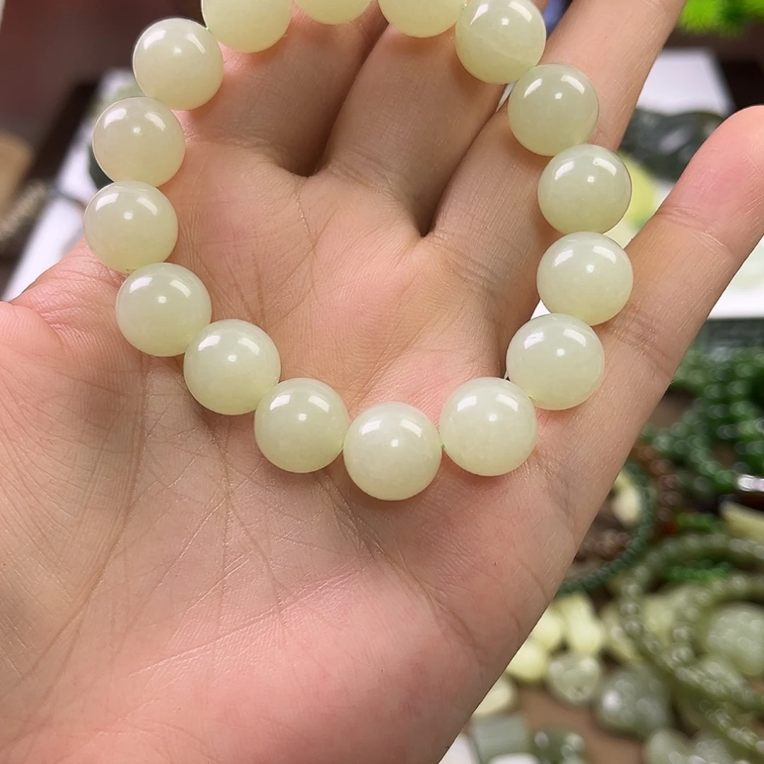 月***谷手串未镶嵌和田玉