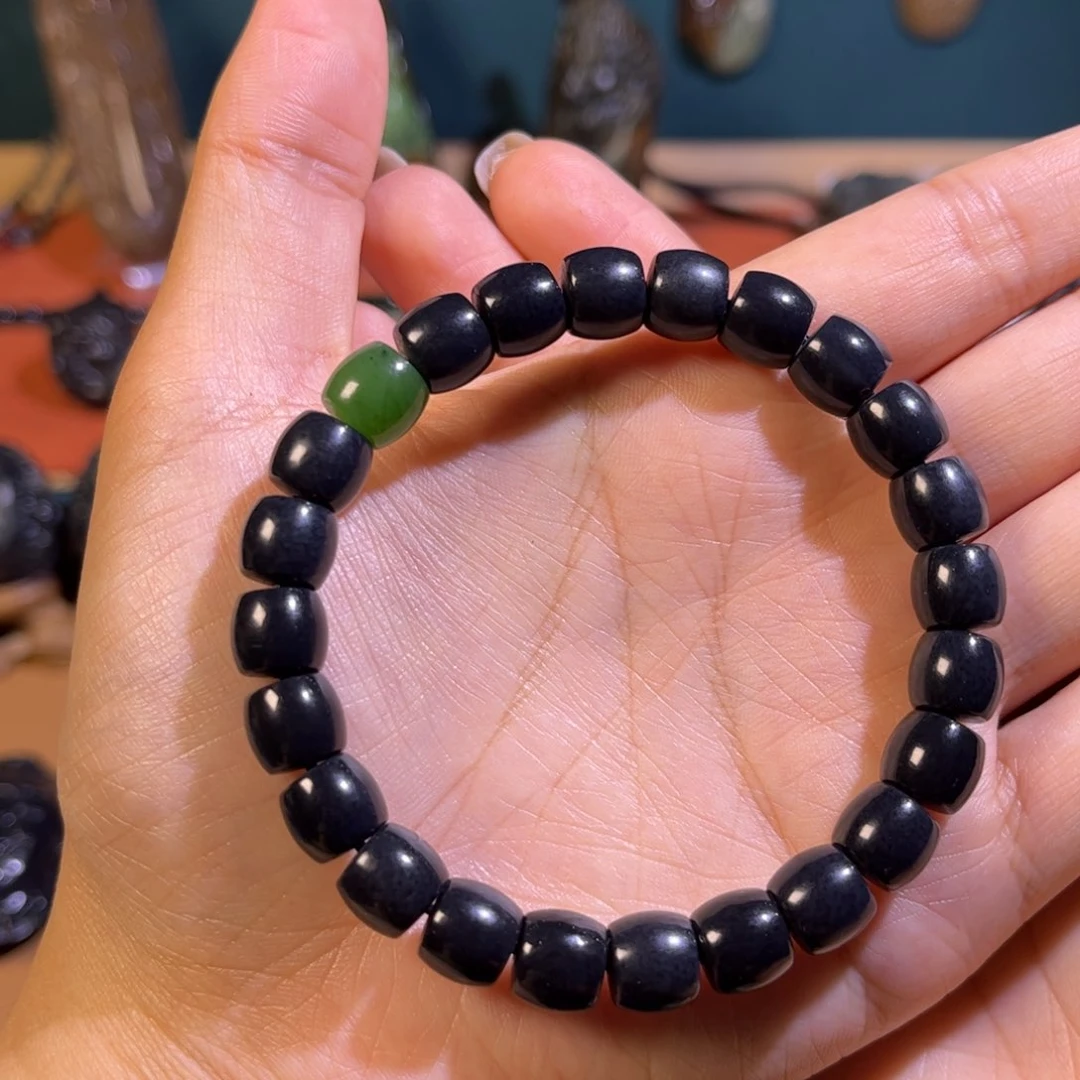 和田玉足银镶嵌挂件