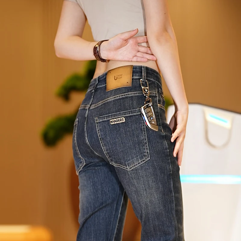 2025高端秋季百搭牛仔裤轻奢弹力修身直筒男士长裤潮流百搭时尚