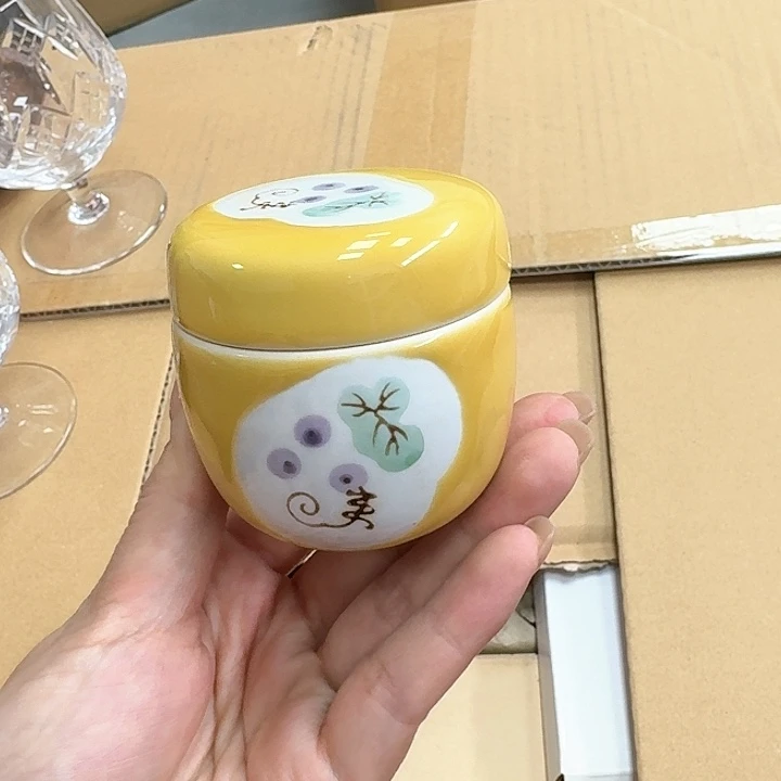 瑞***濛瓷器。 瓷器。