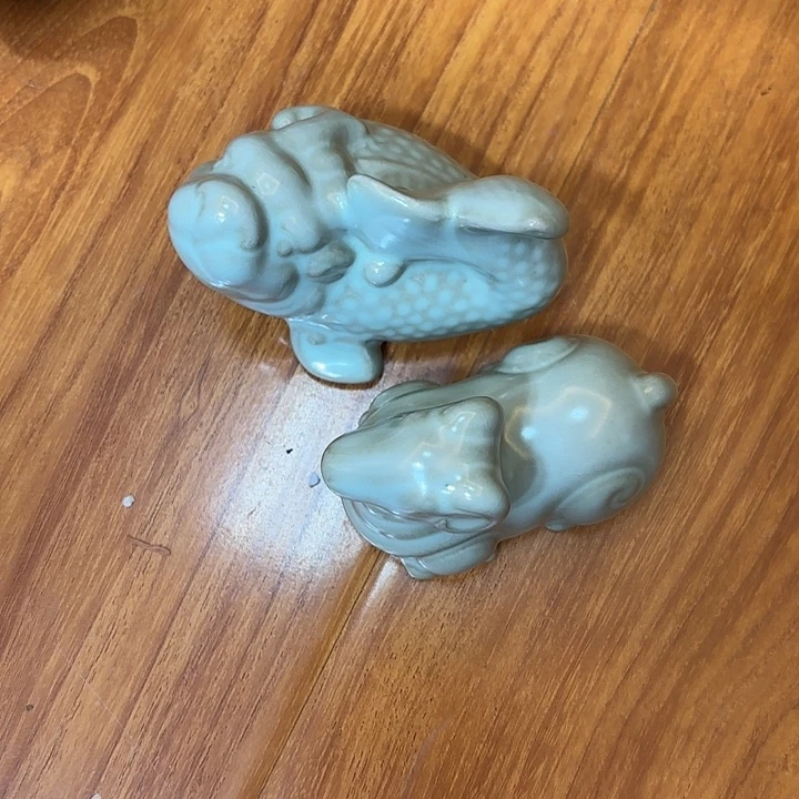 用***7陶瓷摆件不固定2个