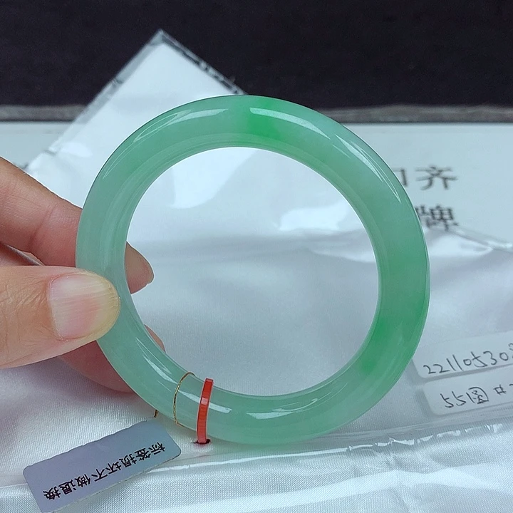 翡翠未镶嵌手镯55圈3082