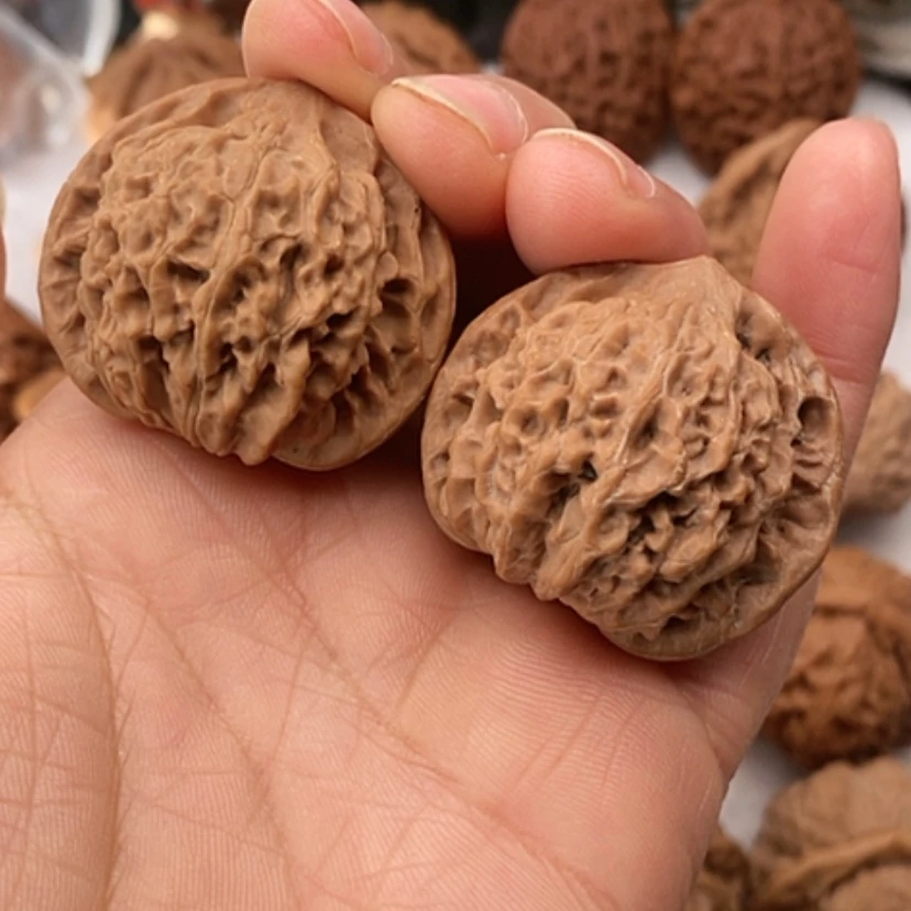 【闪购商品】吊坠文玩核桃野生