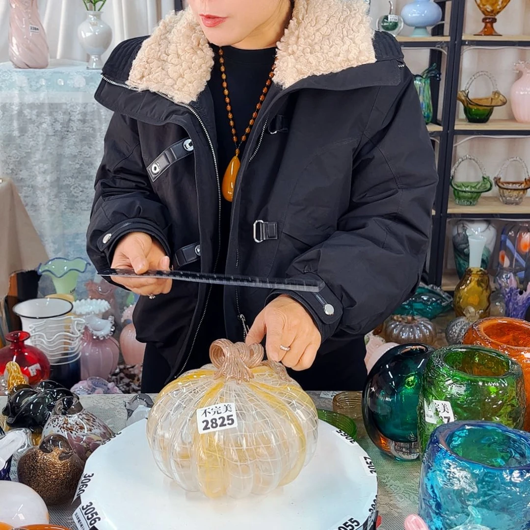 2825 家悦琉璃工艺品不完美