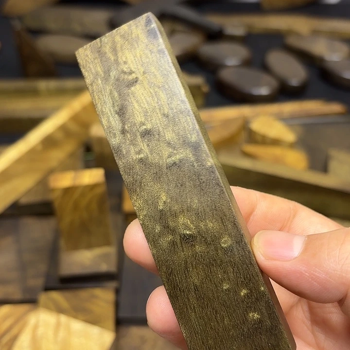 大***格金丝楠一物一拍链接