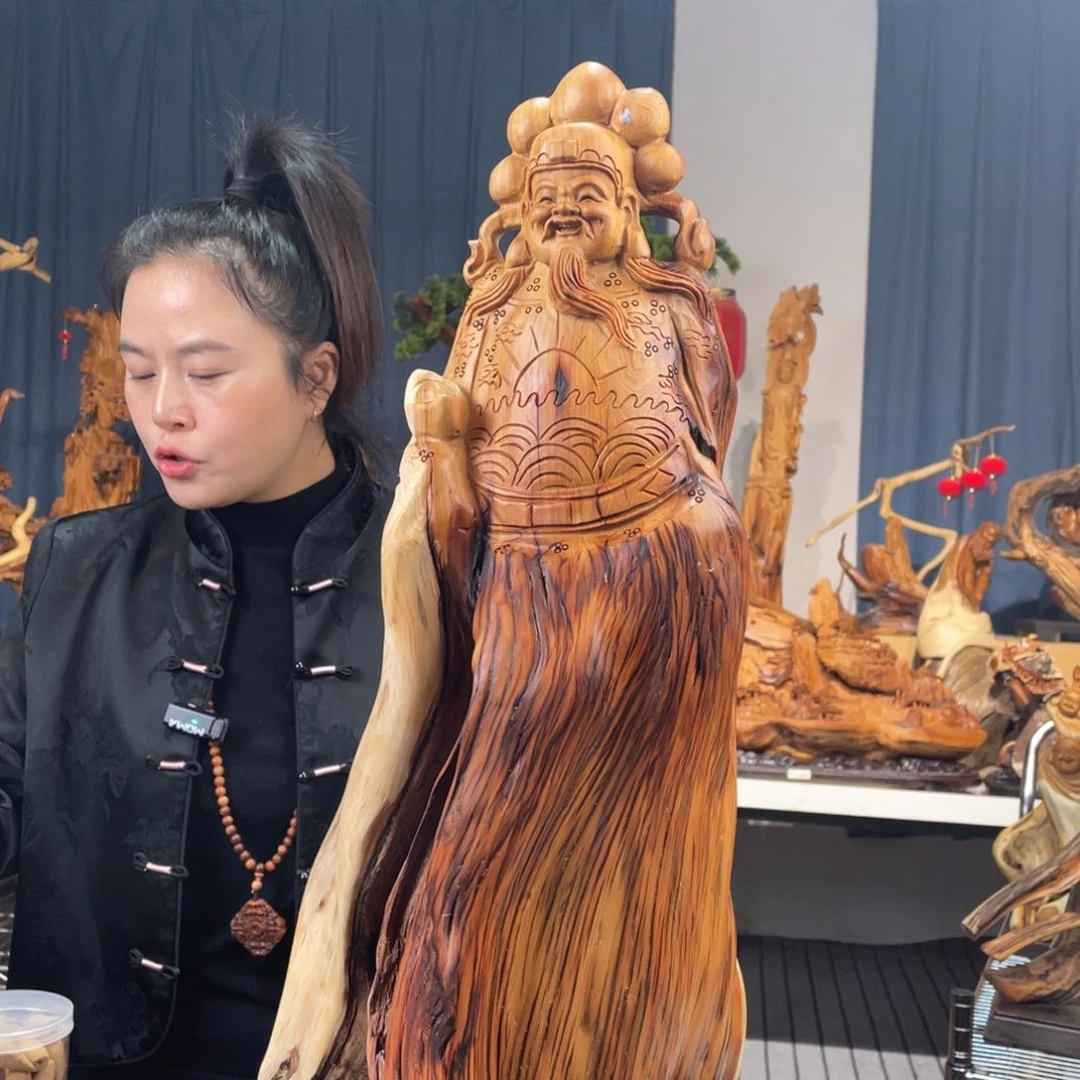 柏木（崖柏）随型摆件