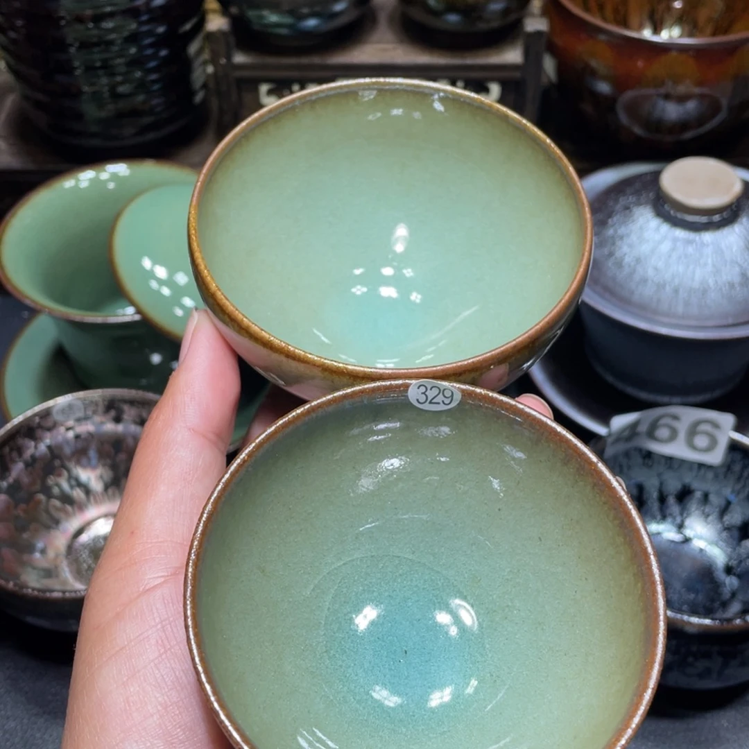 茶盏与茶杯天沉浸在吐槽
