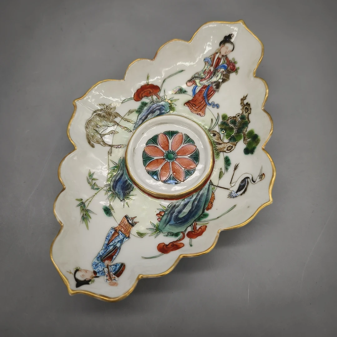 42501127*清道光粉彩鹿鹤同春纹盏托/瓷器四/江苏省文物总店