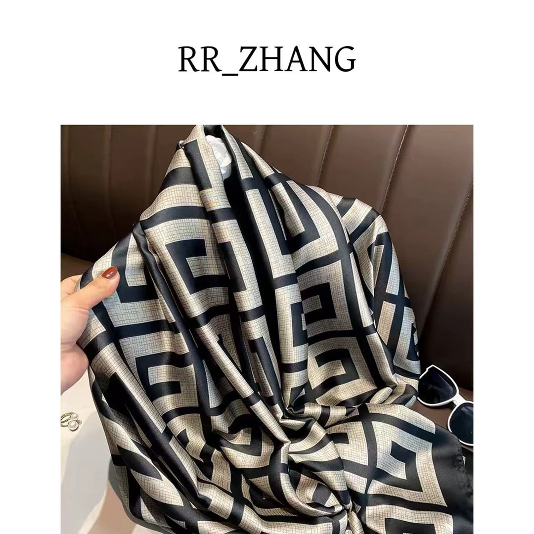 丽锦缎丝巾女士百搭春秋新款防晒印花加长披肩外搭装饰围巾沙滩巾