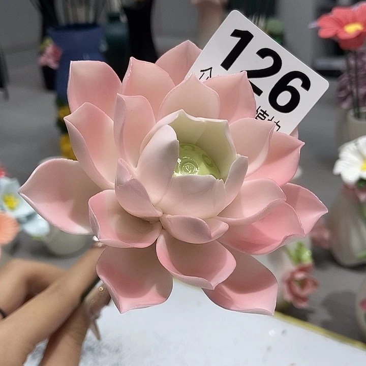 陶瓷纯手工捏花设计