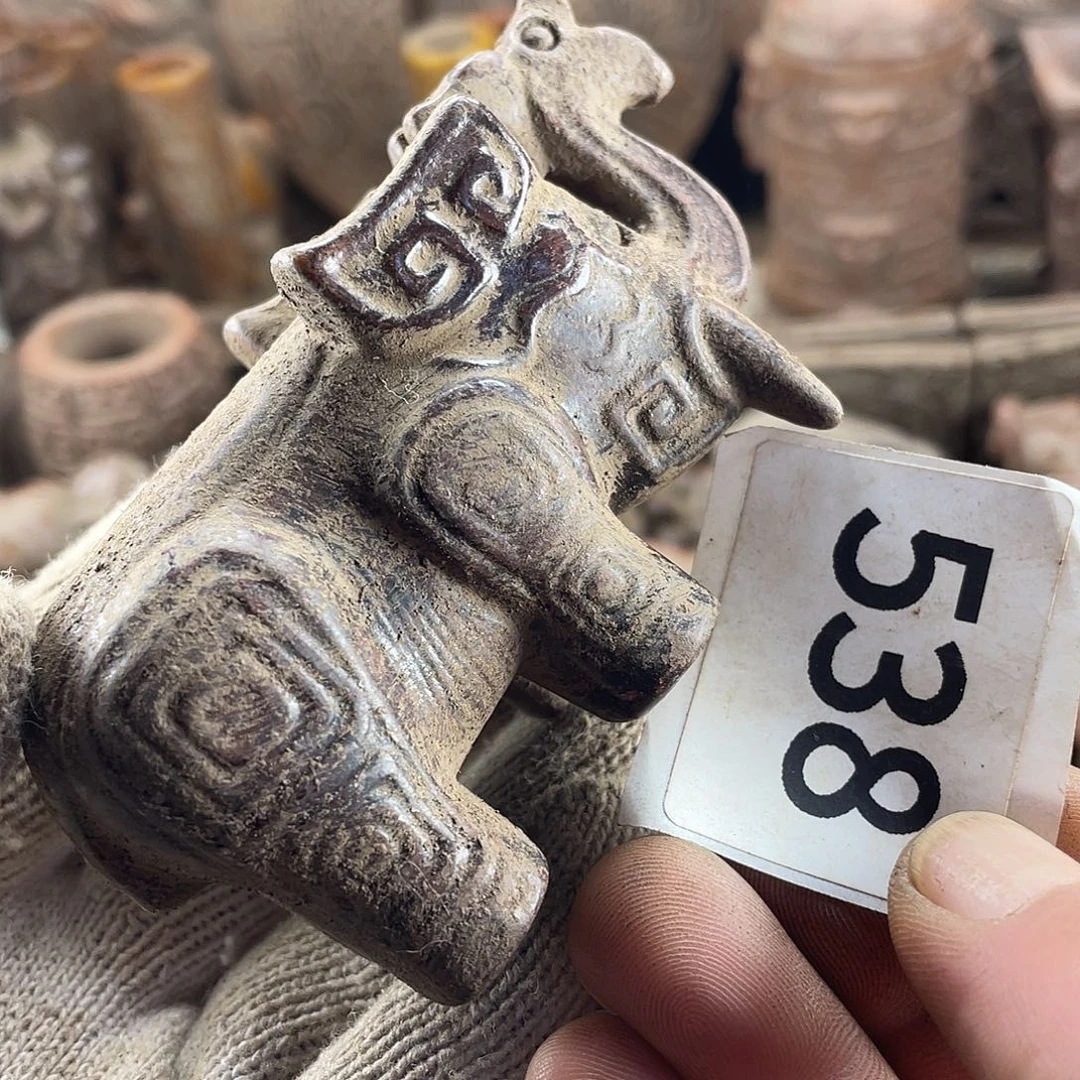 和田玉（糖玉）未镶嵌挂件