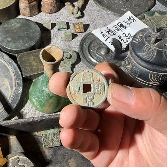 @***އ铜现代工艺品钥匙扣
