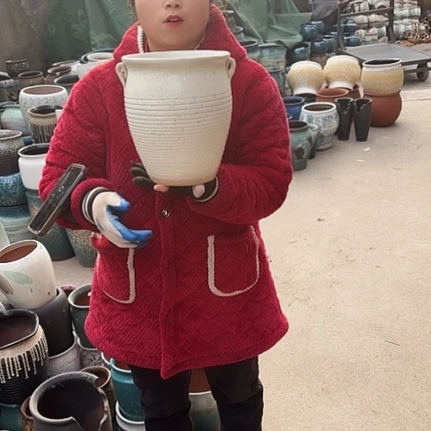 口20高23瑕疵盆子。