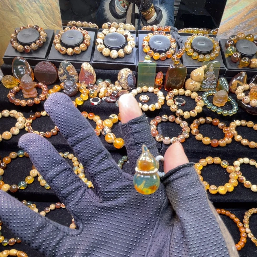 琥珀未镶嵌手串溶洞特色葫芦