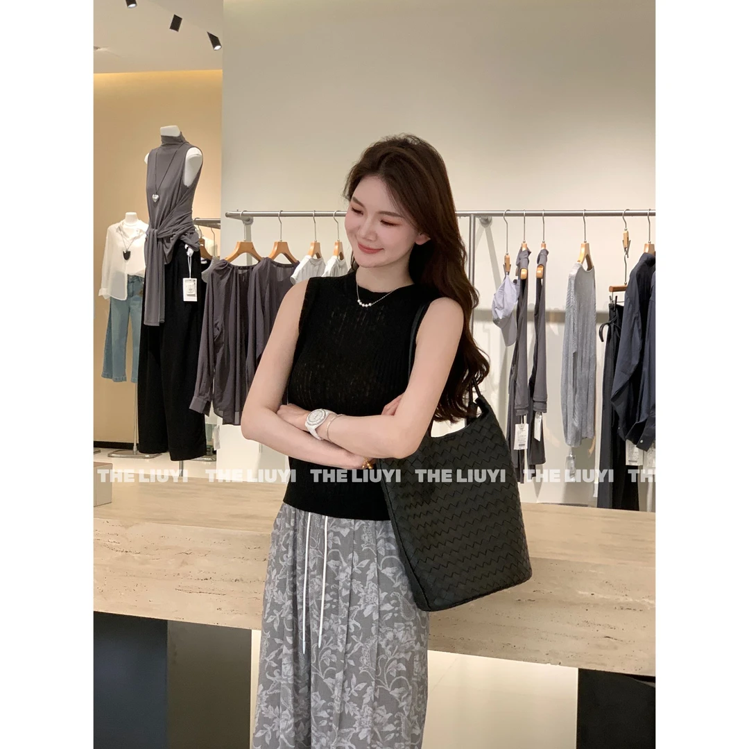 【LIUYI】小心机~夏季设计感交叉露背针织冰丝上衣54171