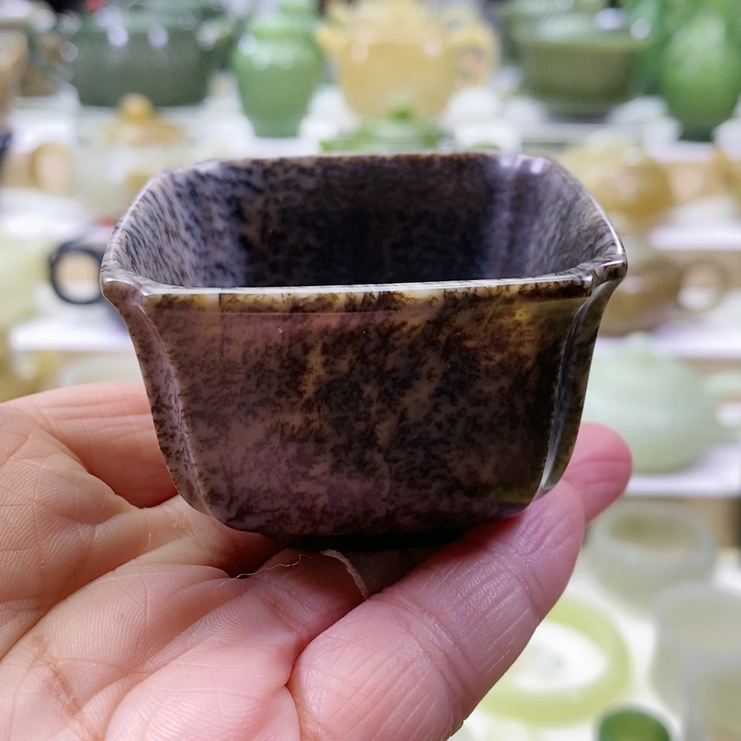 和田玉茶杯未镶嵌