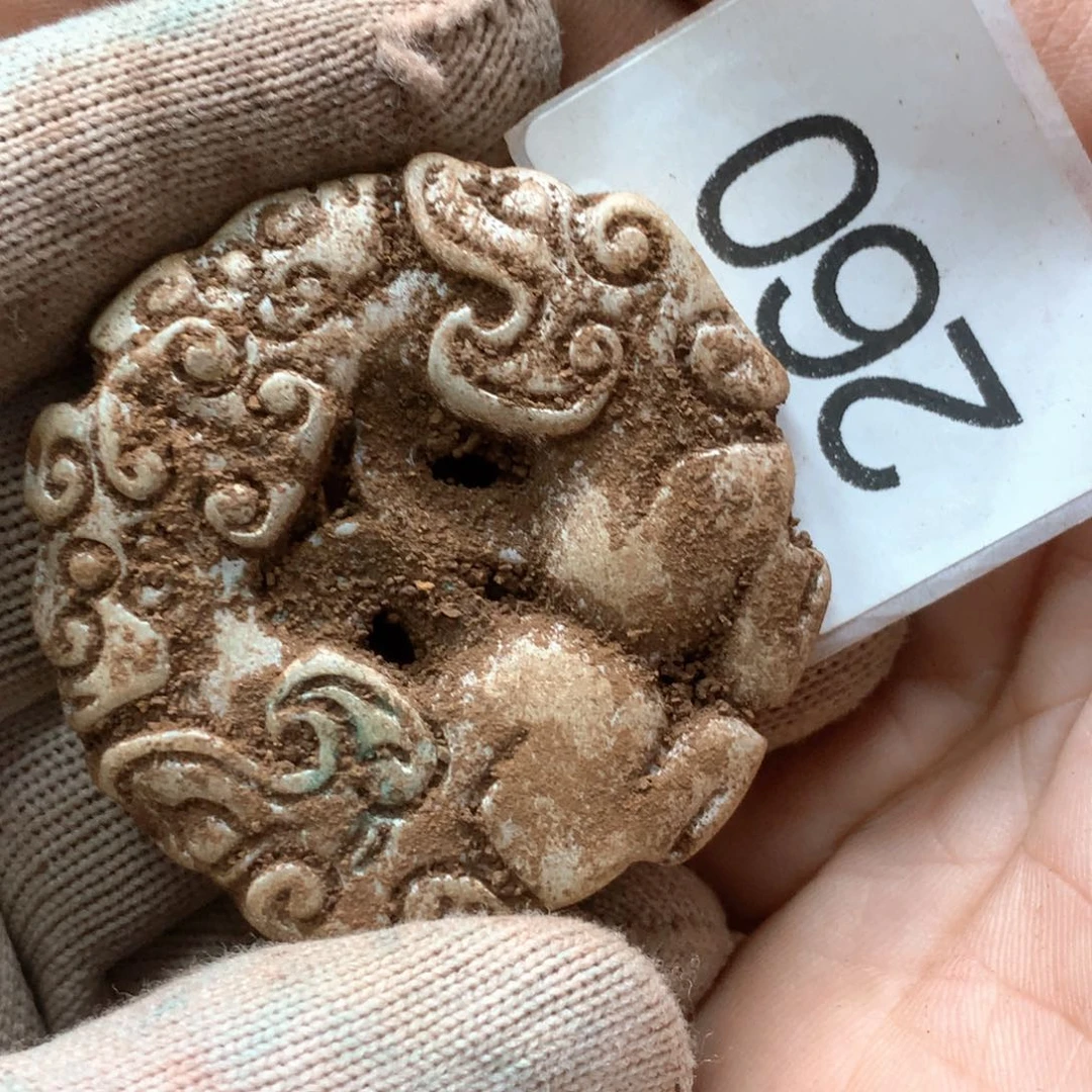 未镶嵌和田玉挂件