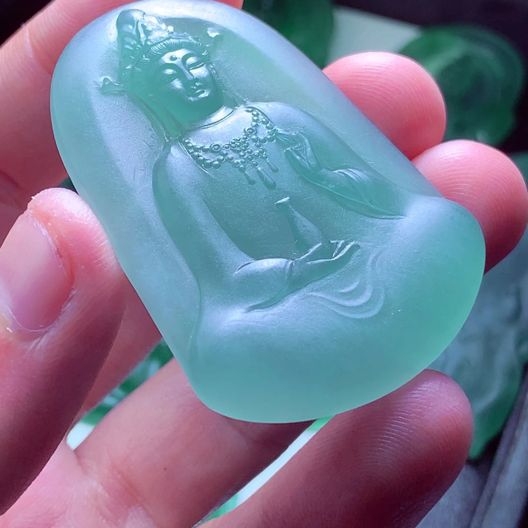 人***天定制翡翠未镶嵌天然翡翠A货