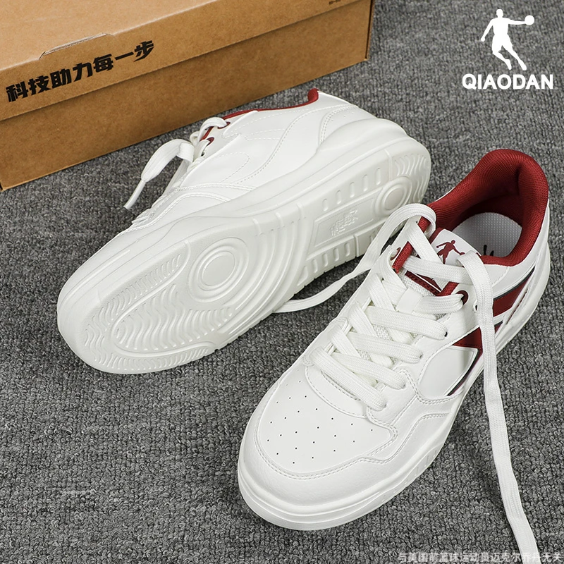 乔丹小白鞋女板鞋秋季白色软妹日系红色学生厚底休闲鞋子运动鞋