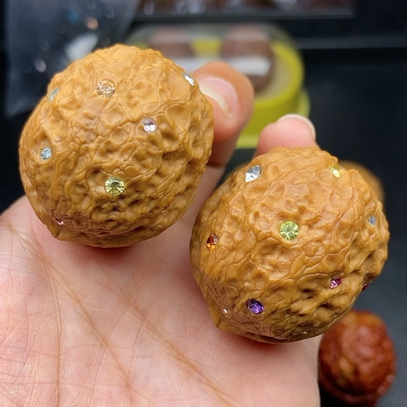 【闪购商品】把件文玩核桃40尺蛇皮元宝