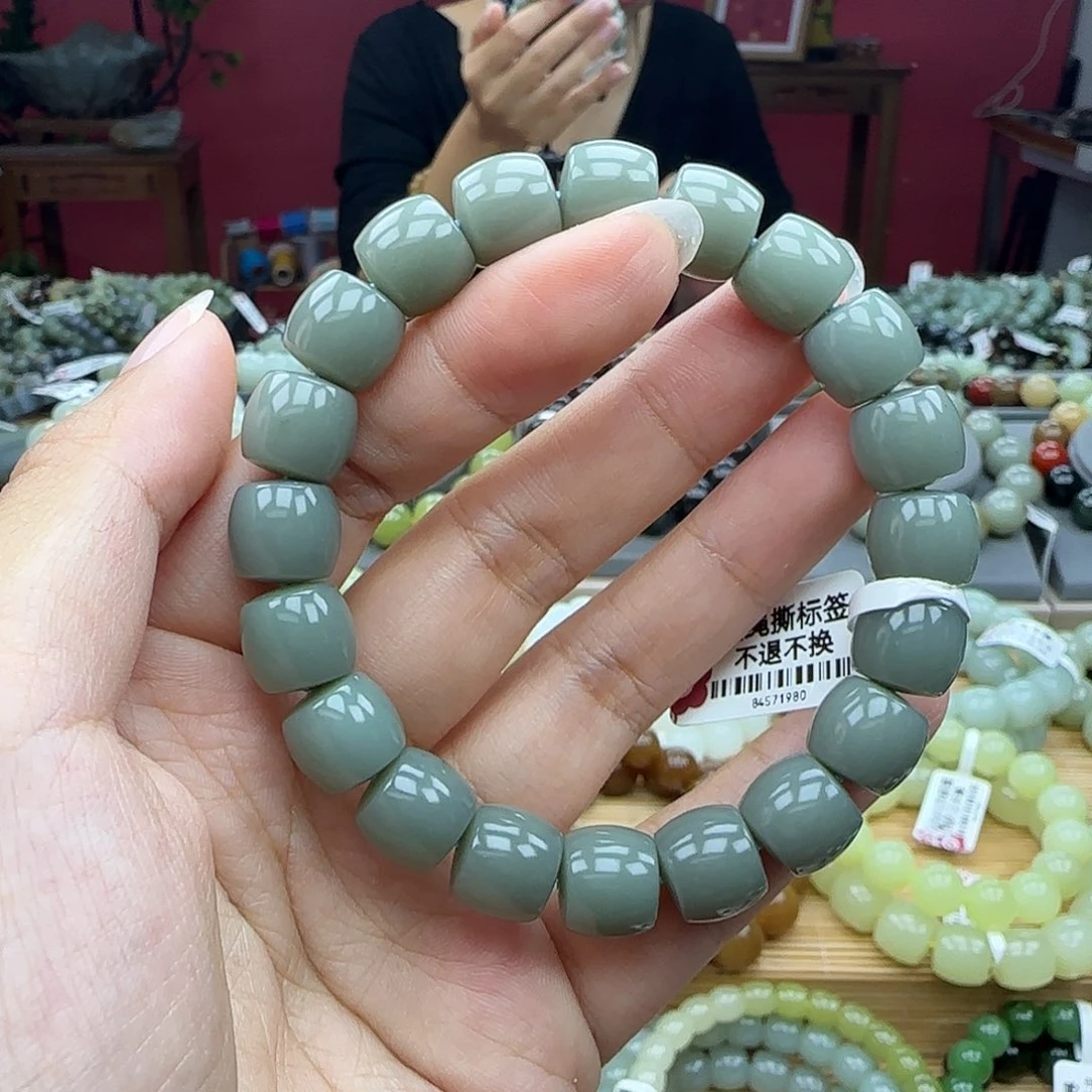 和田玉未镶嵌手串