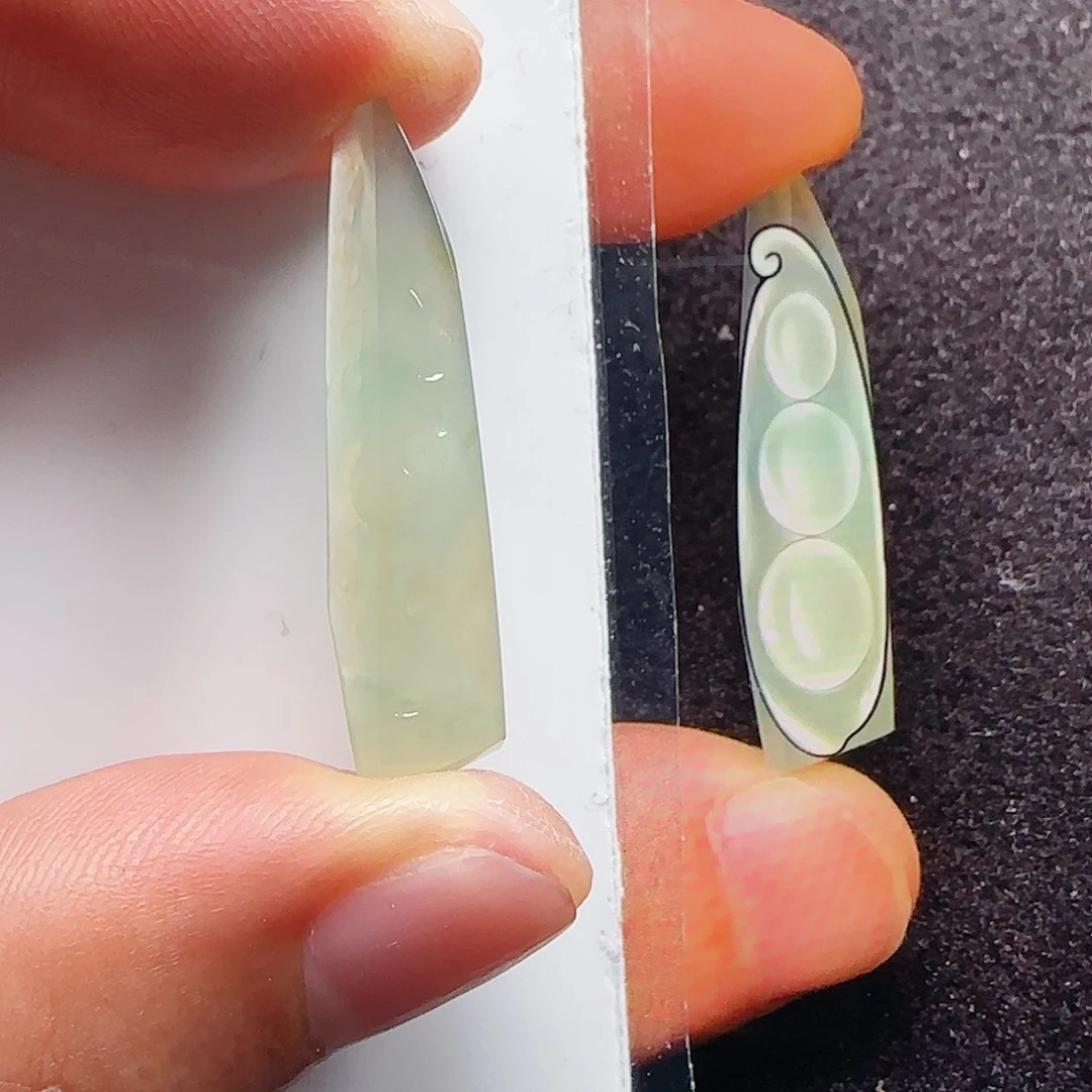 定制翡翠未镶嵌翡翠