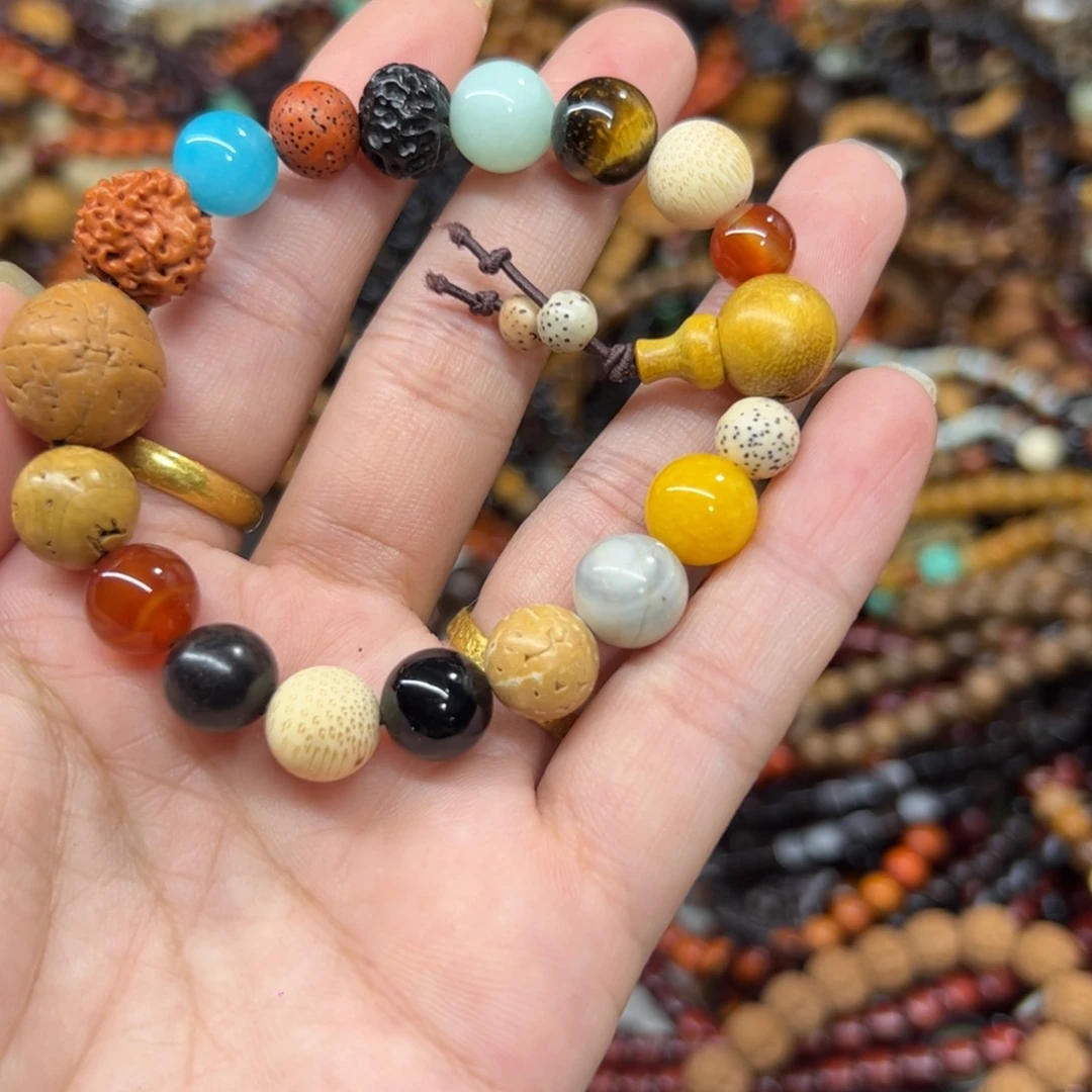 无事牌维腊木（绿檀）