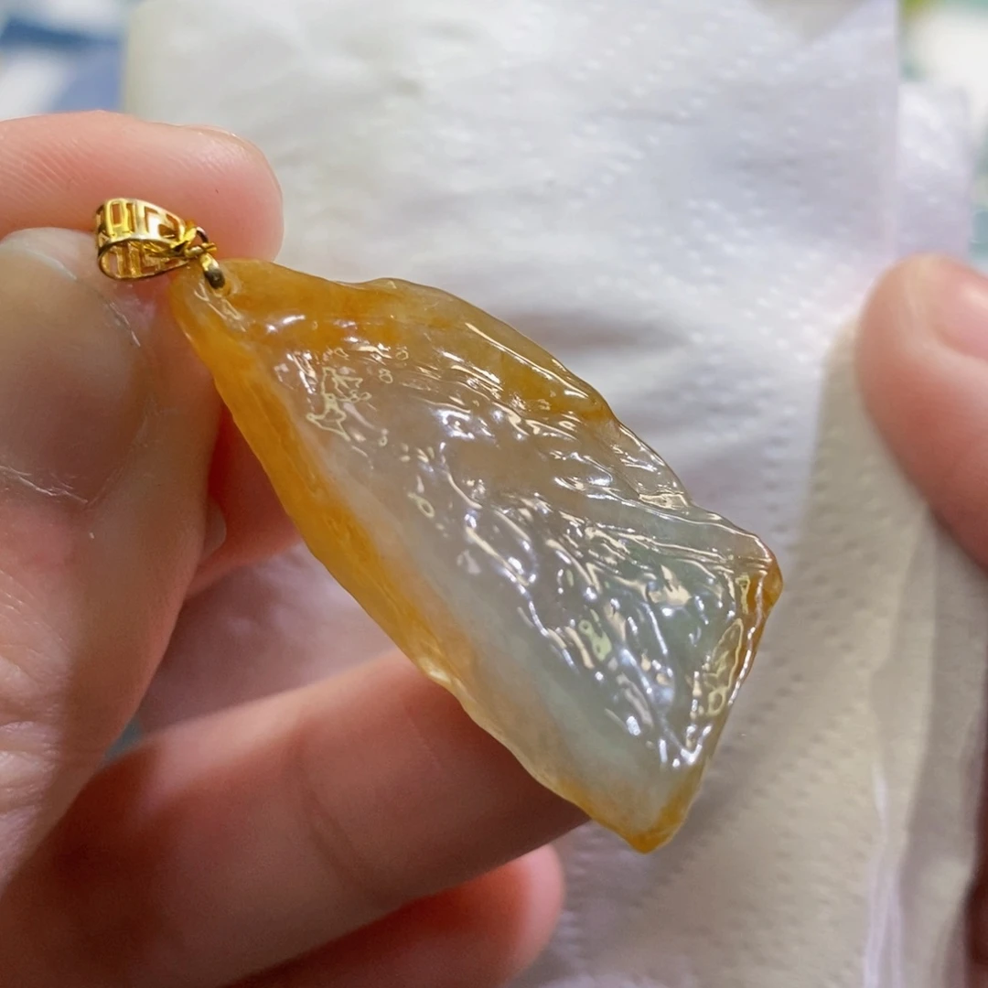 【闪购商品】翡翠吊坠(不含链)未镶嵌6425