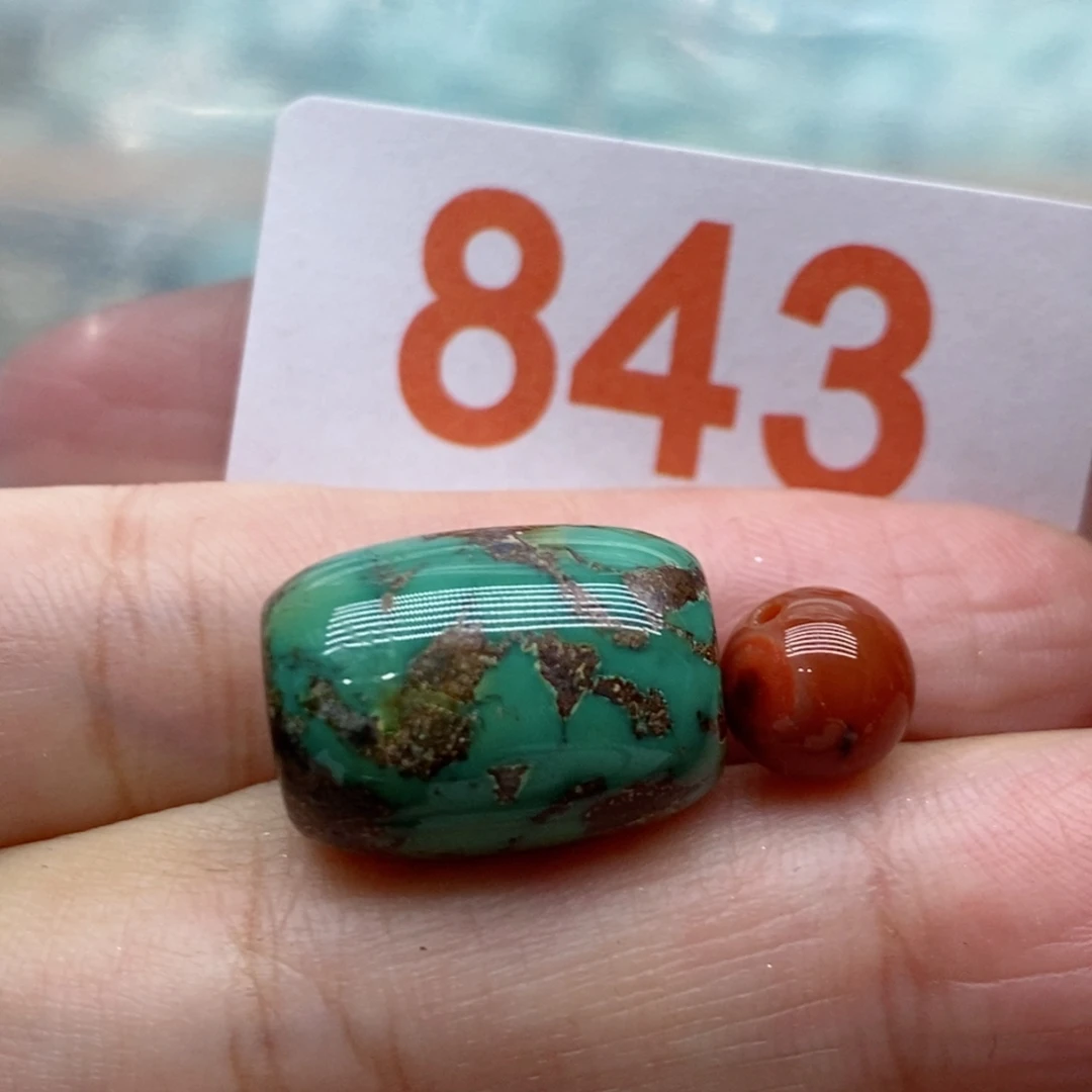 南红玛瑙未镶嵌珠宝奇石