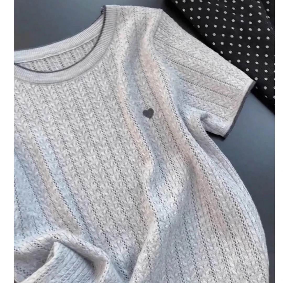 2025夏季新款正肩针织短袖t恤女撞色圆领刺绣短款内搭打底衫上衣