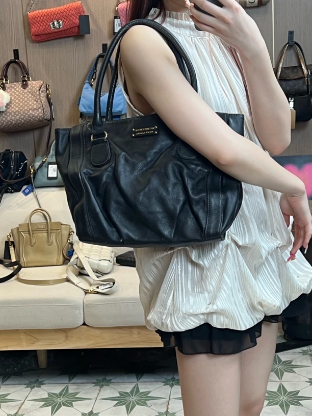 95新 BURBERRY/博柏利 A1696单肩腋下全皮皮包黑色经典百搭