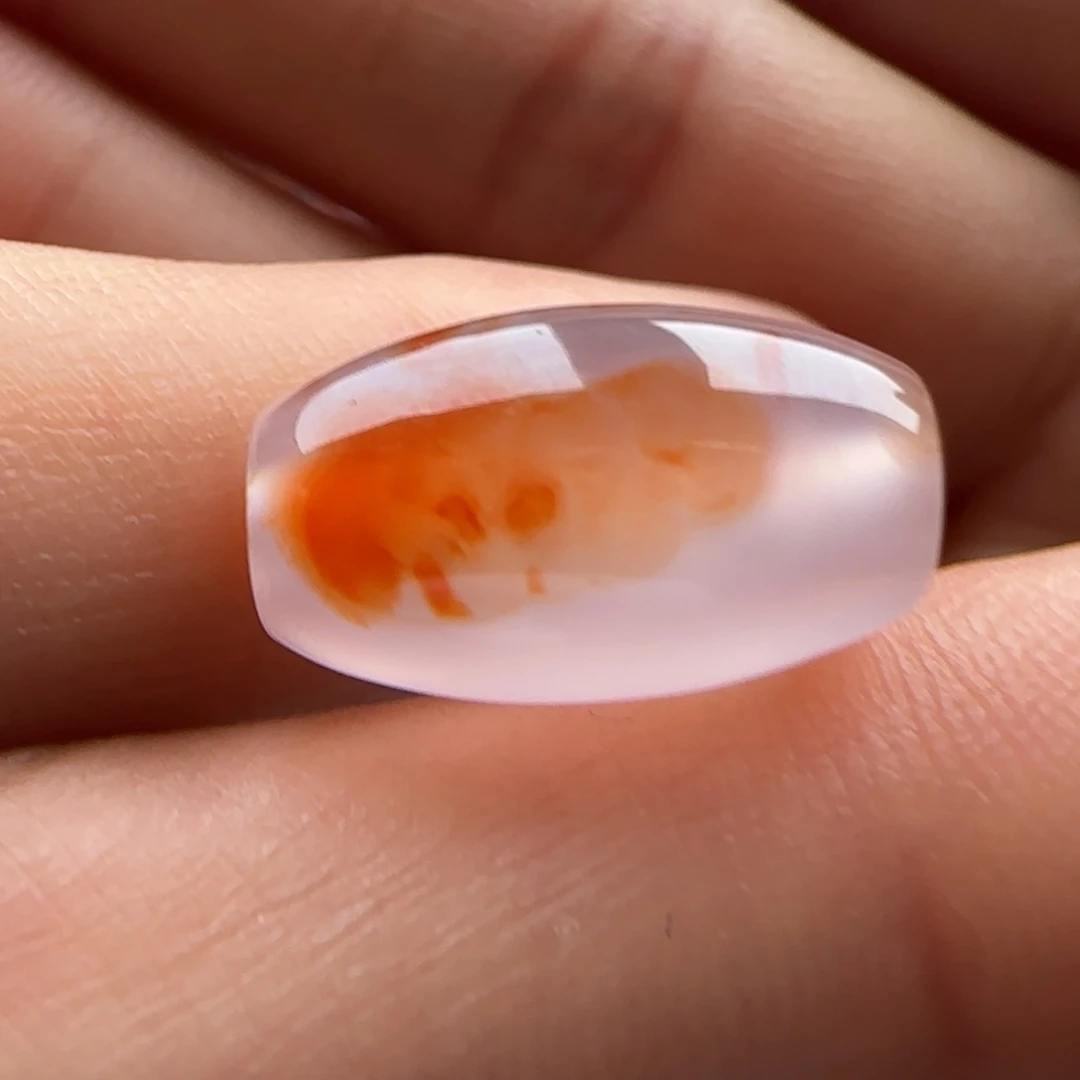 南红玛瑙冰飘桶珠9.2✖️15.4未镶嵌