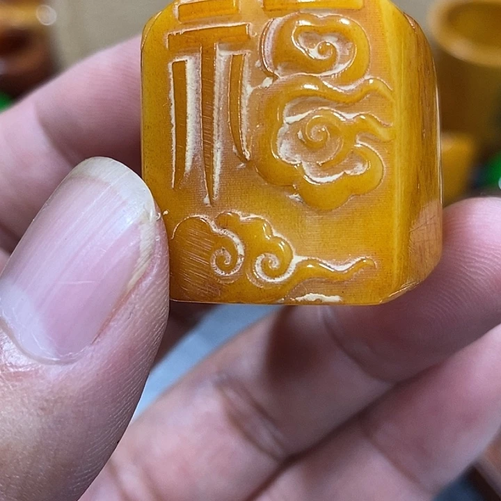 吊坠滴血莲花菩提