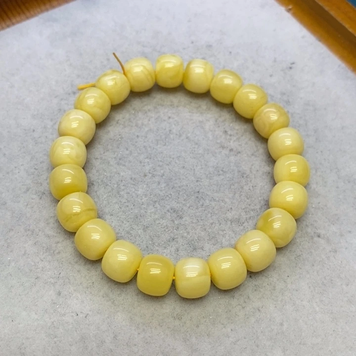 蜜蜡裸石未镶嵌手串