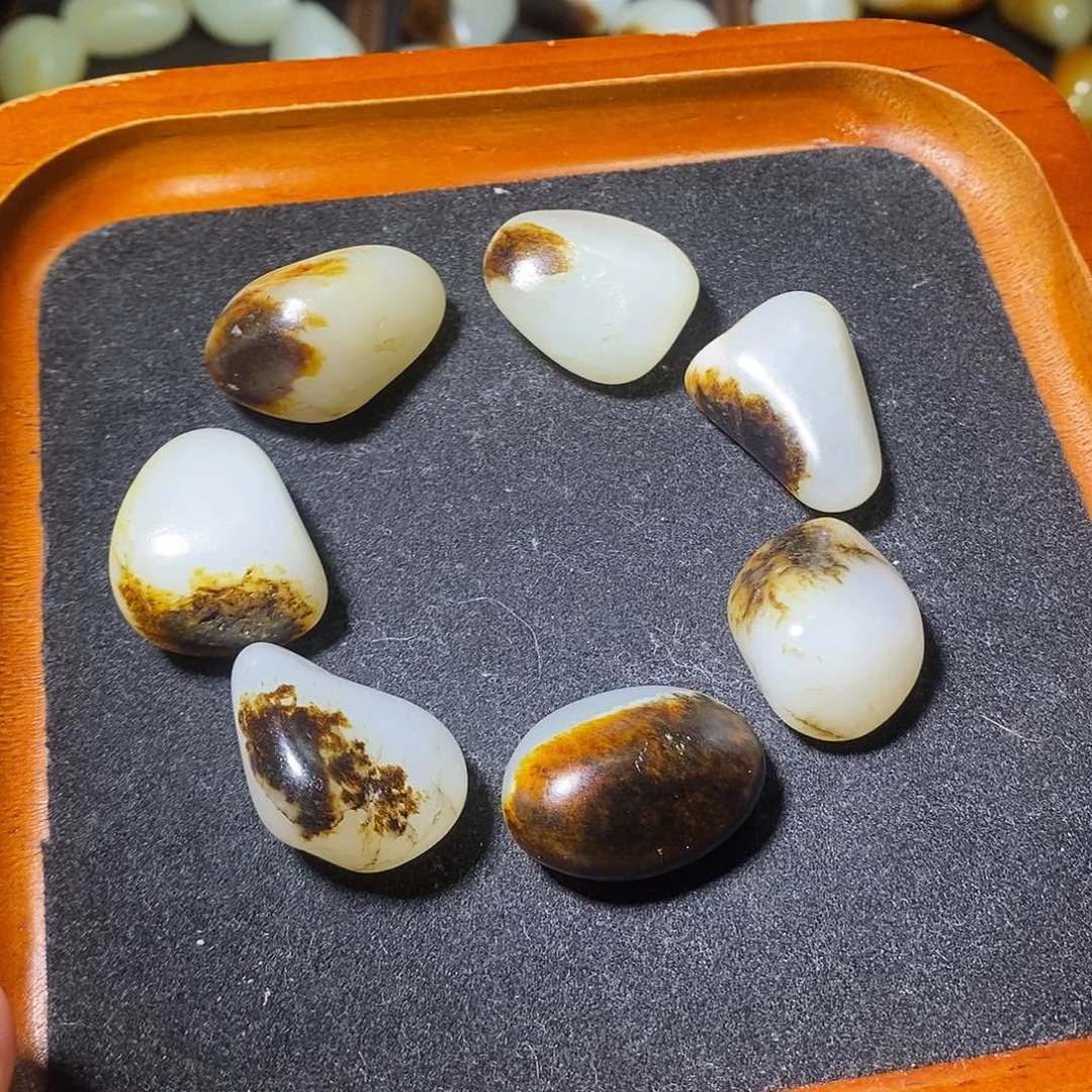 和田玉18K金镶嵌手链