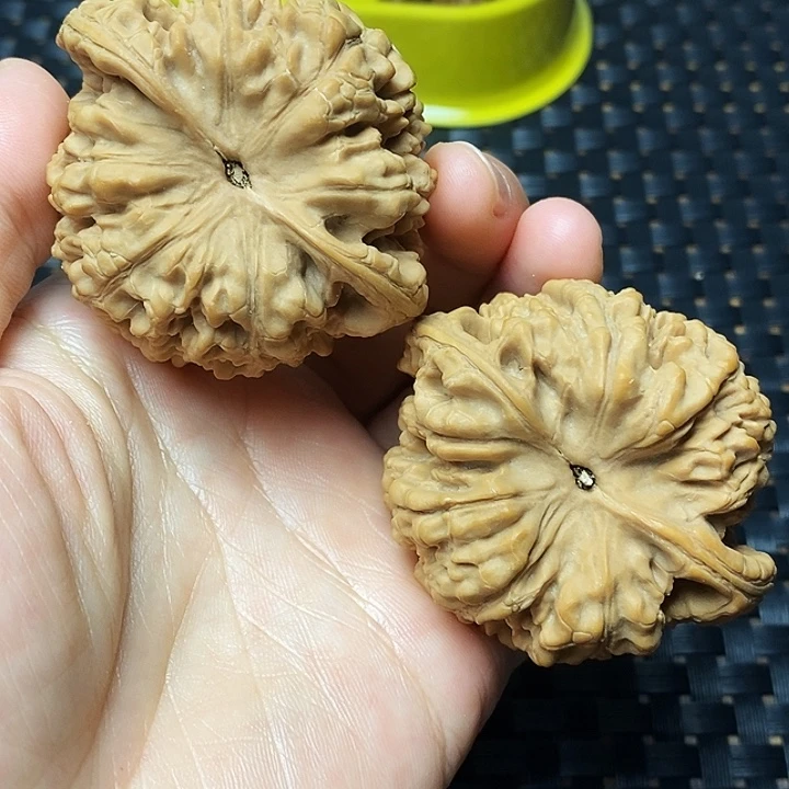 文玩核桃吊坠官帽