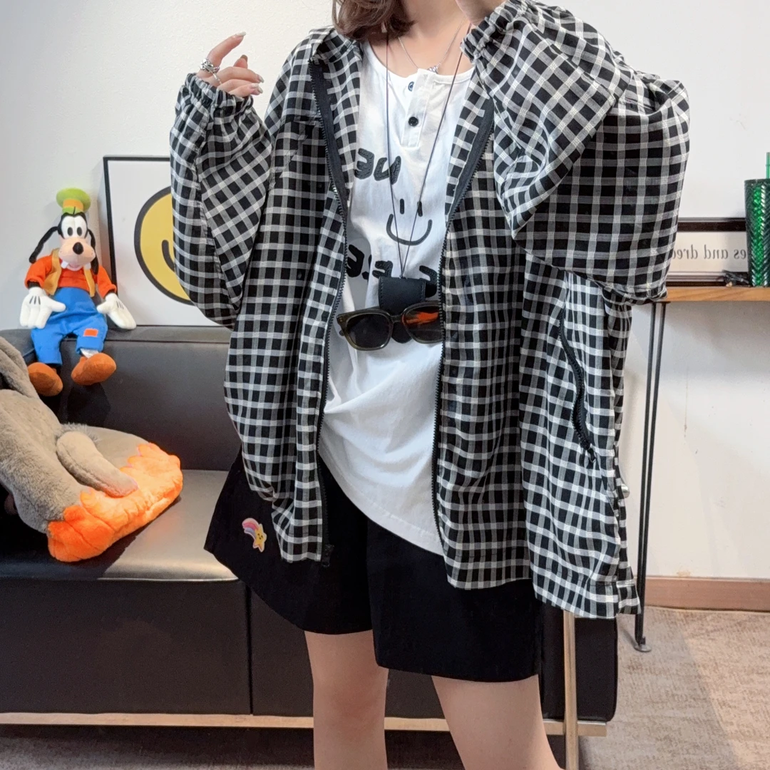 2025夏季新款超薄个性黑白格子连帽长袖防晒外套女拼接宽松显瘦