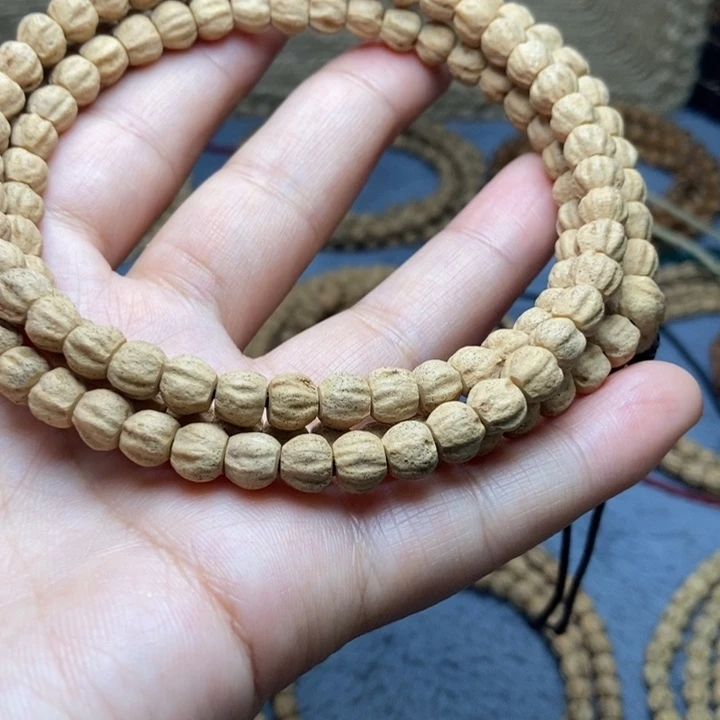 【闪购商品】吊坠柏香籽/百香籽